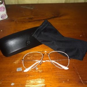 Pink aviator fake glasses
